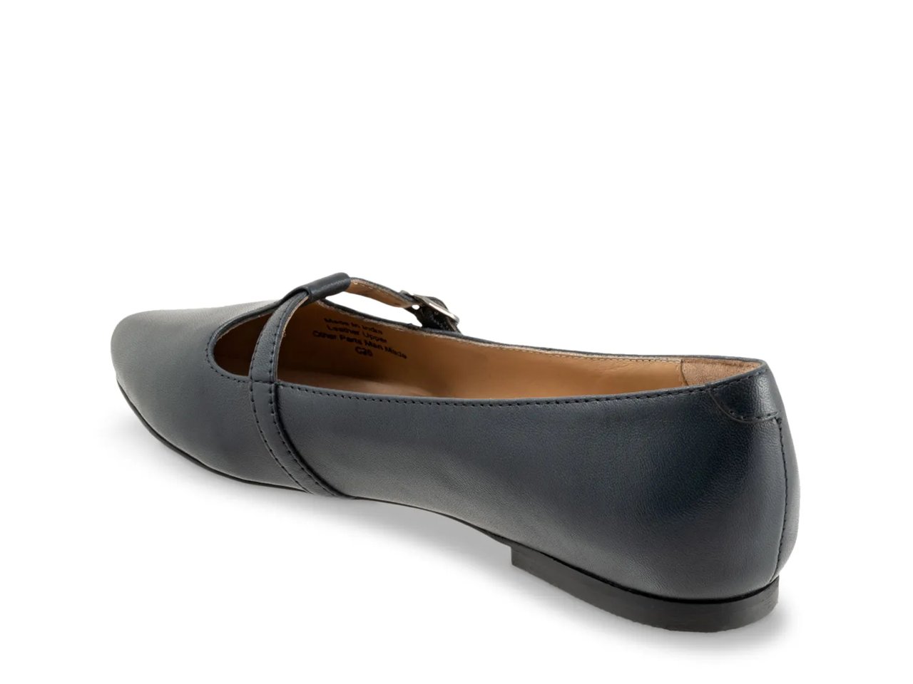 Evie Flat