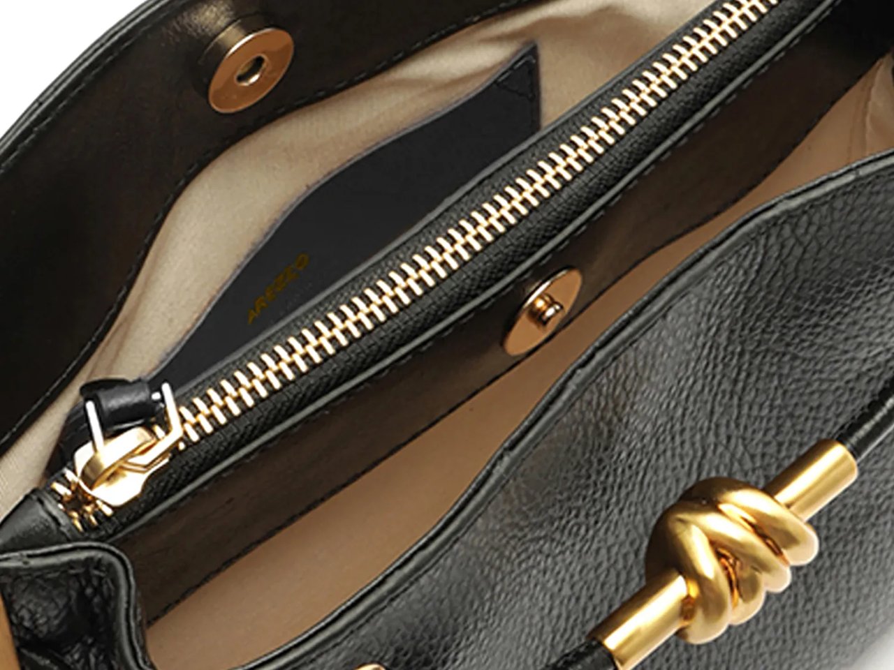 Daphne Leather Shoulder Bag