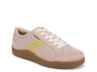 Be Fierce Sneaker Rose Dust view