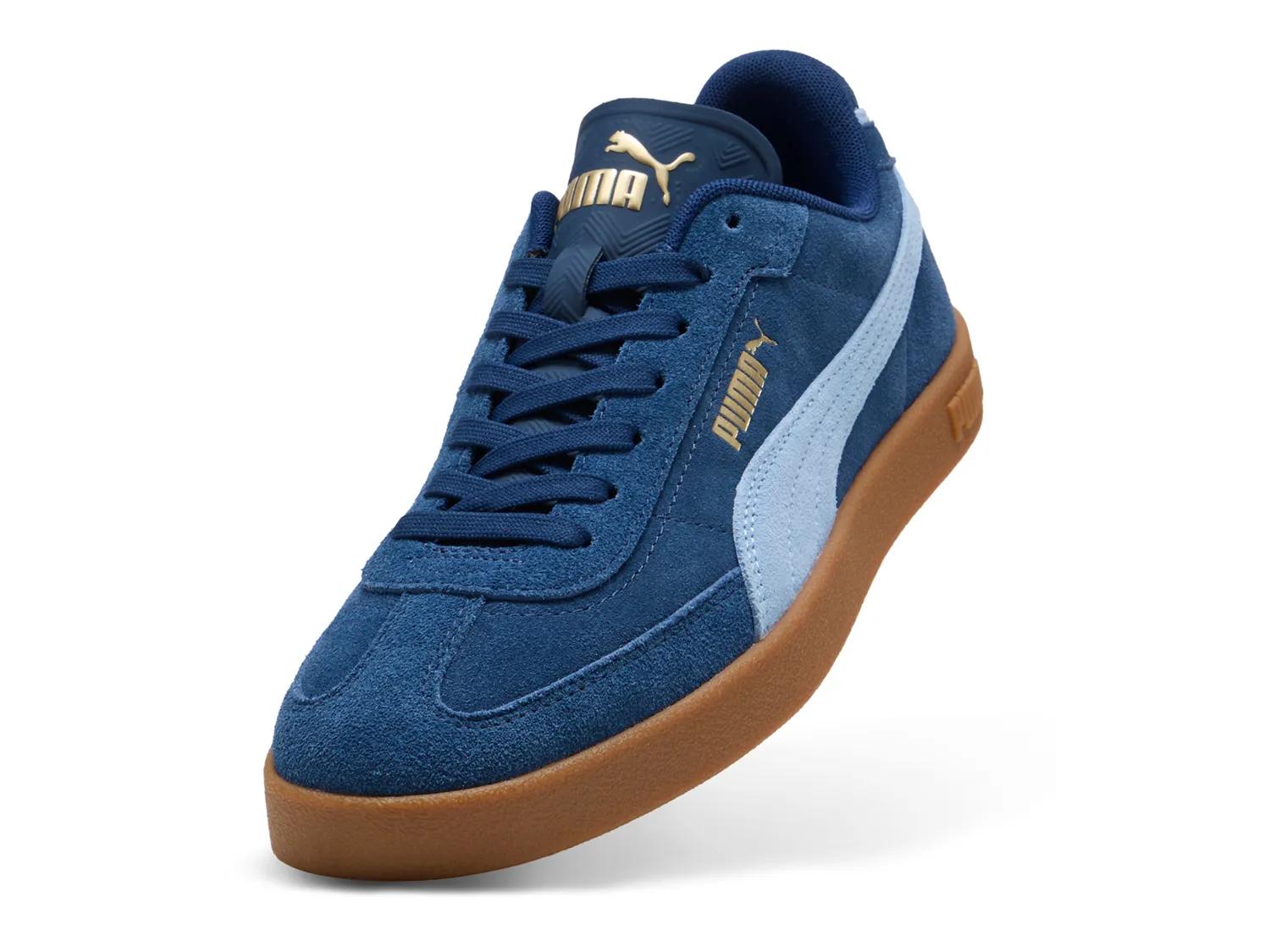 Club II Era Sneaker