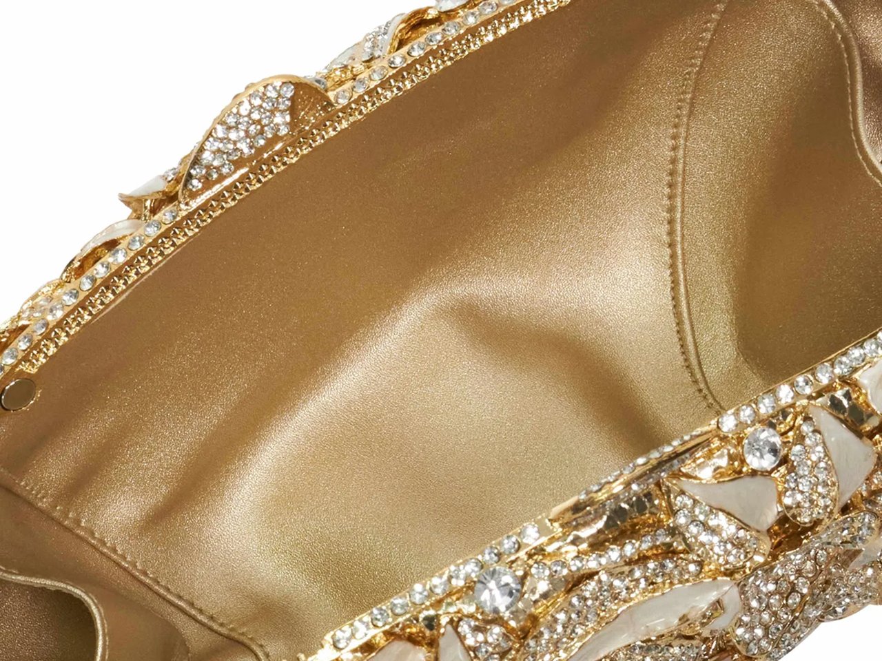 Extravagant Clutch