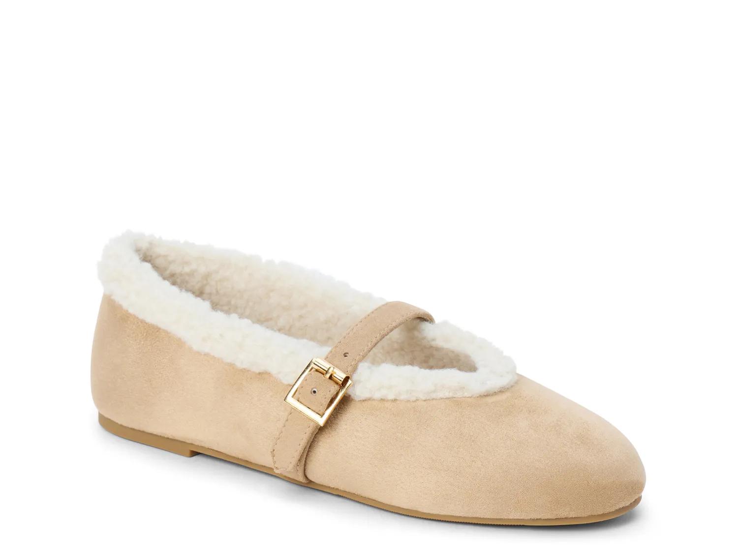 Coconuts By Matisse Midtown Flat In Light Taupe