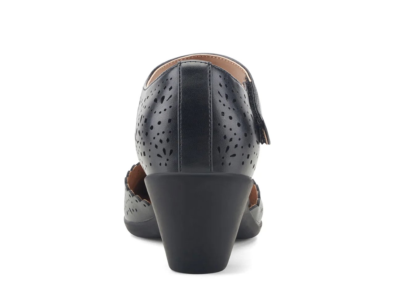 Caprina Pump