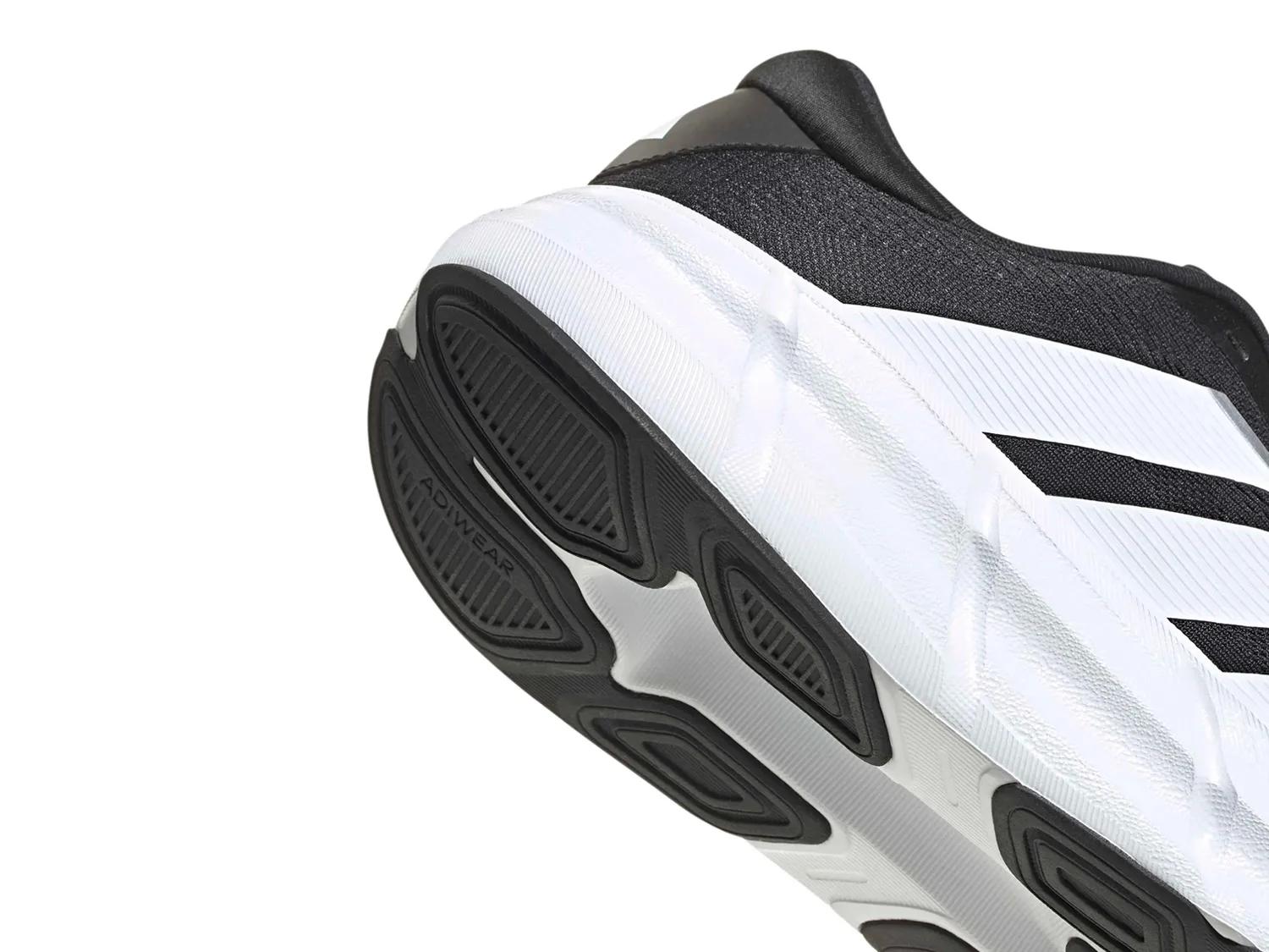 Questar 4 Running Shoe - Men's