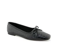 Carriah Flat Black Croc Print view
