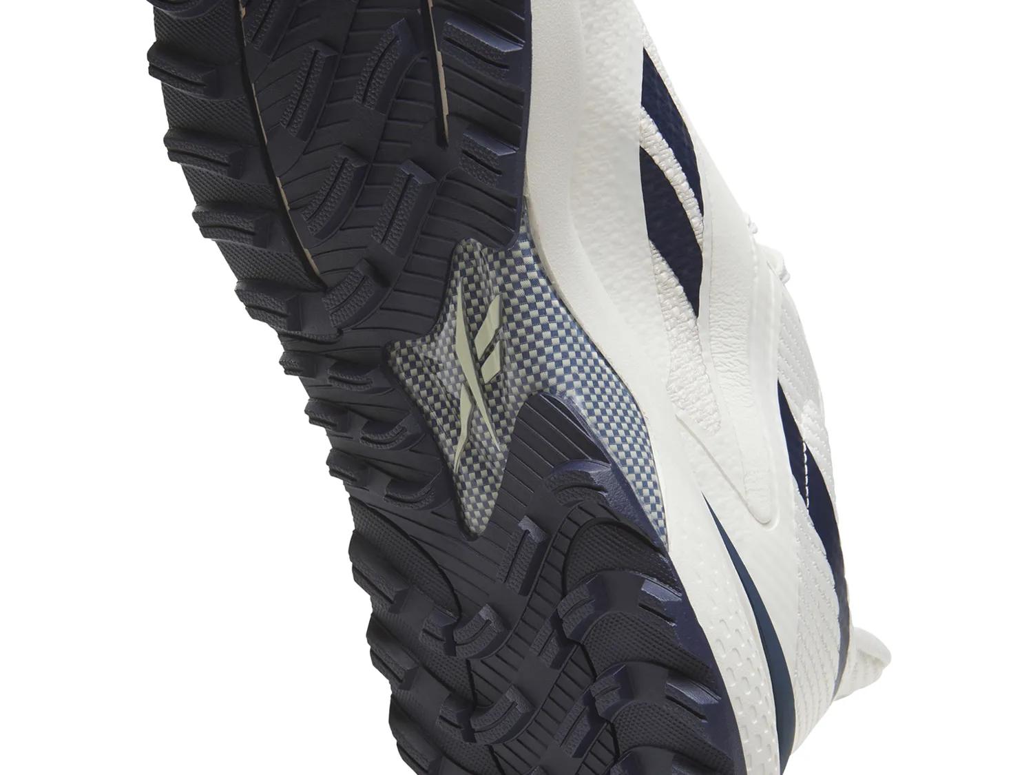 Nano Golf Shoe