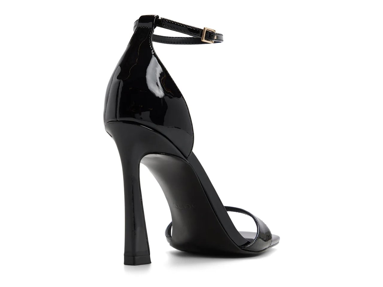 Evvie Sandal