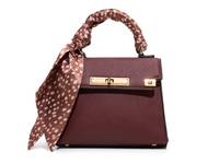 Larigodiaa Satchel Red view