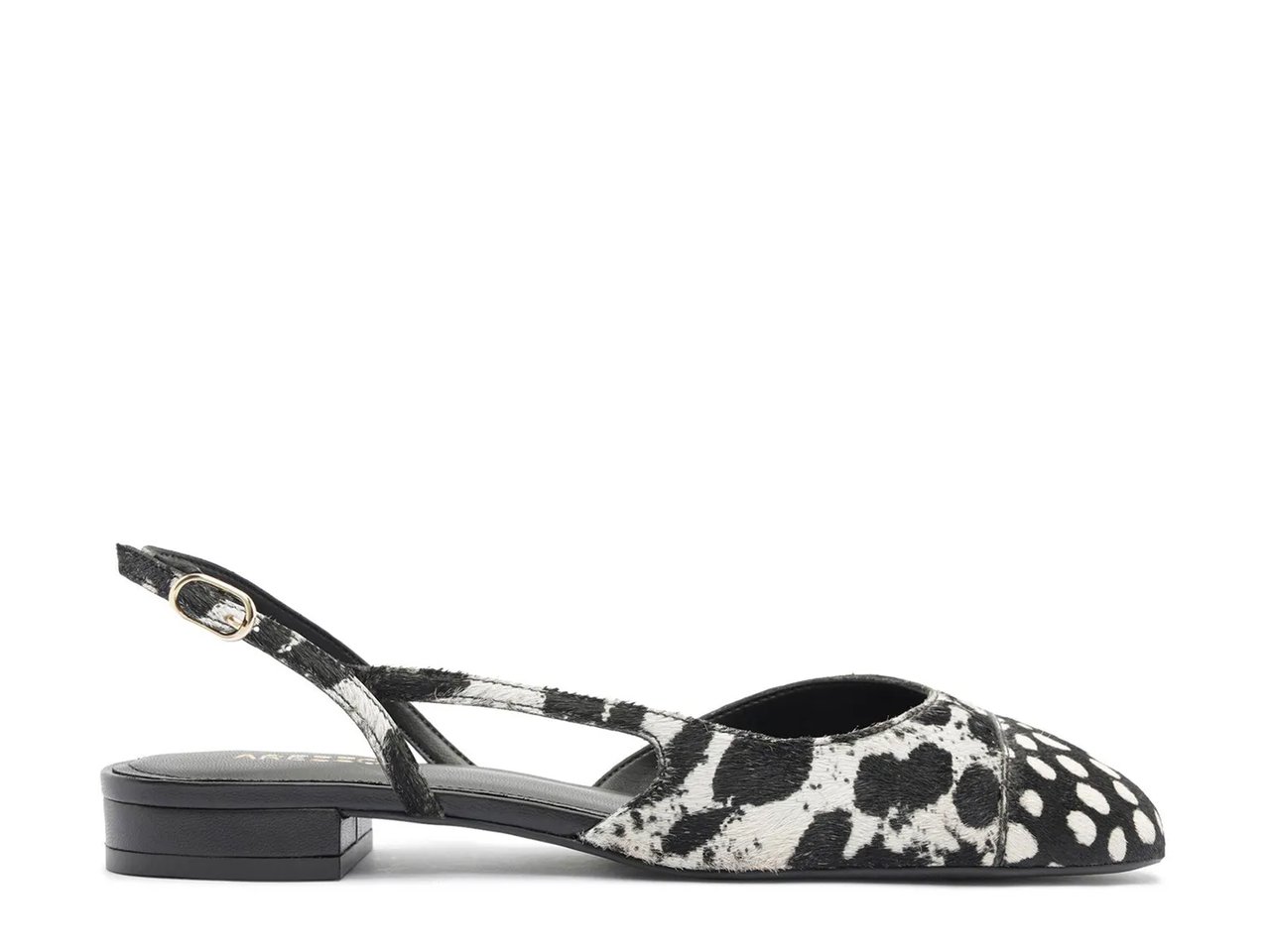 Lori Flat