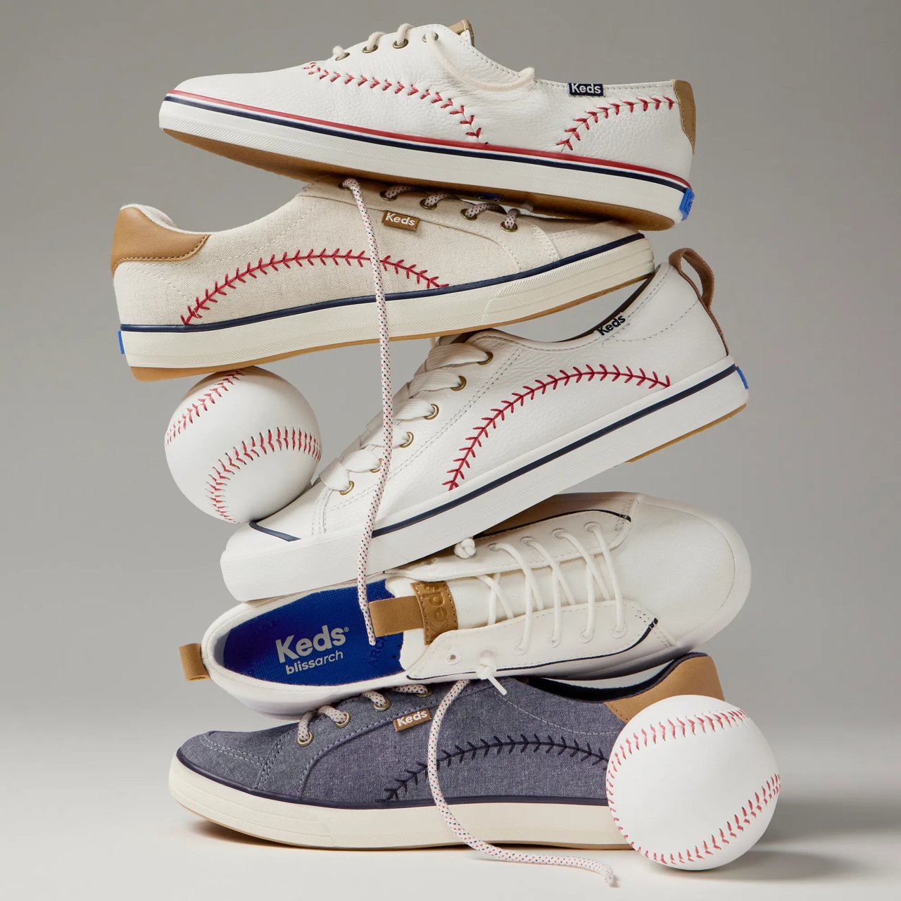 Champion Pennant Leather Lace Up