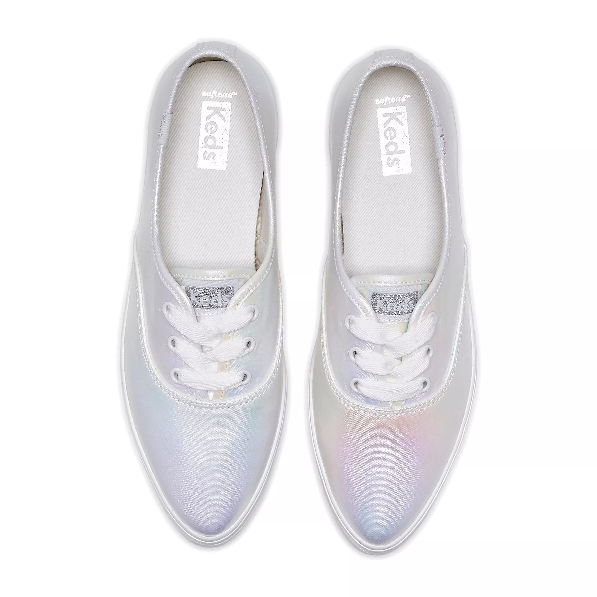 Point Pearlized Lace Up