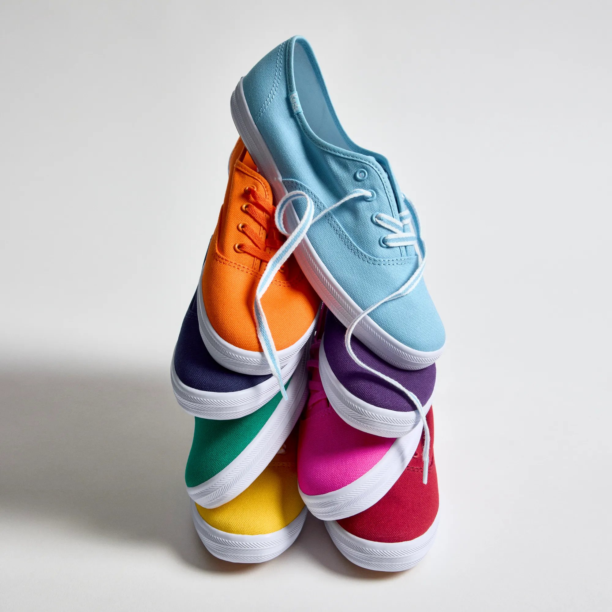 Champion Canvas Lace Up