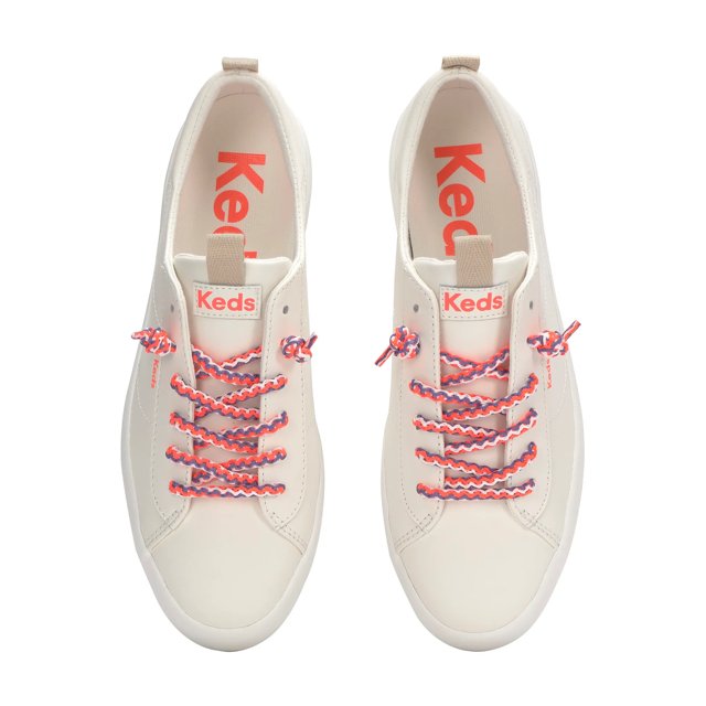 Kickback Leather Round Laces Slip On