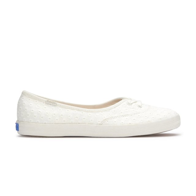 The Mini Daisy Eyelet Slip-On