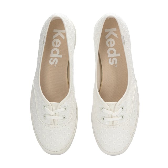 The Mini Daisy Eyelet Slip-On