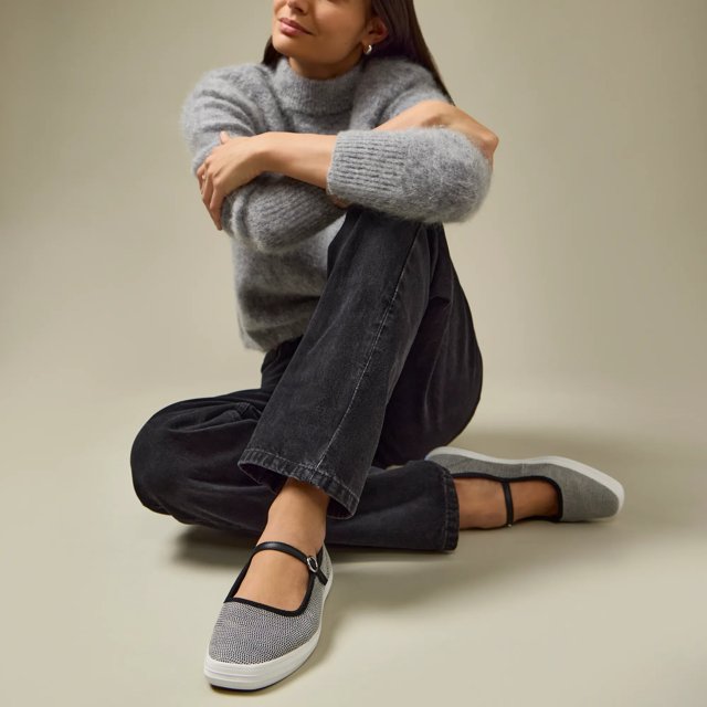 Square Toe Mary Jane Dalmata Leather