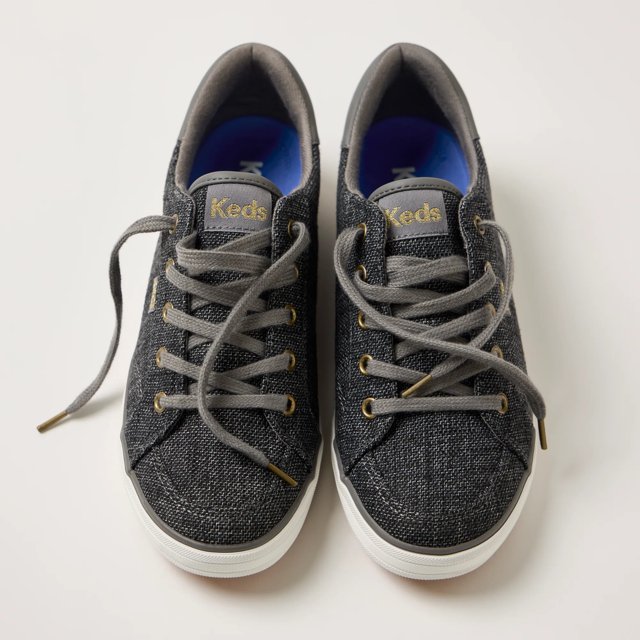 Center III Tweed Lace Up