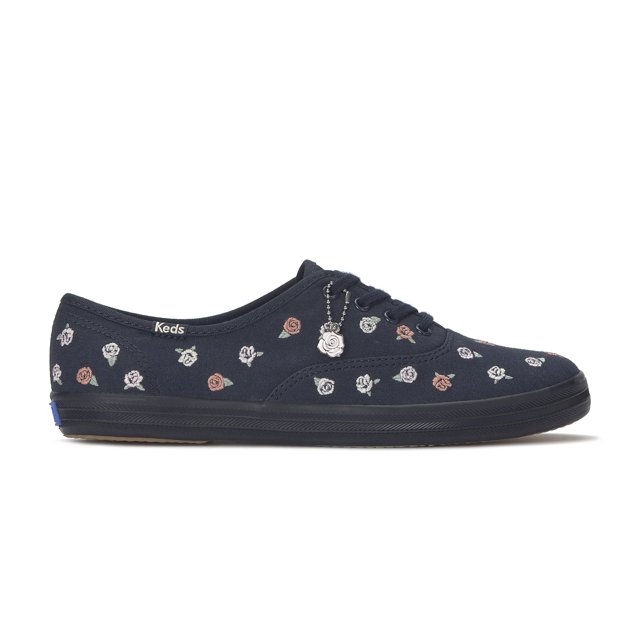 Champion Canvas Rose Embroidery Lace Up