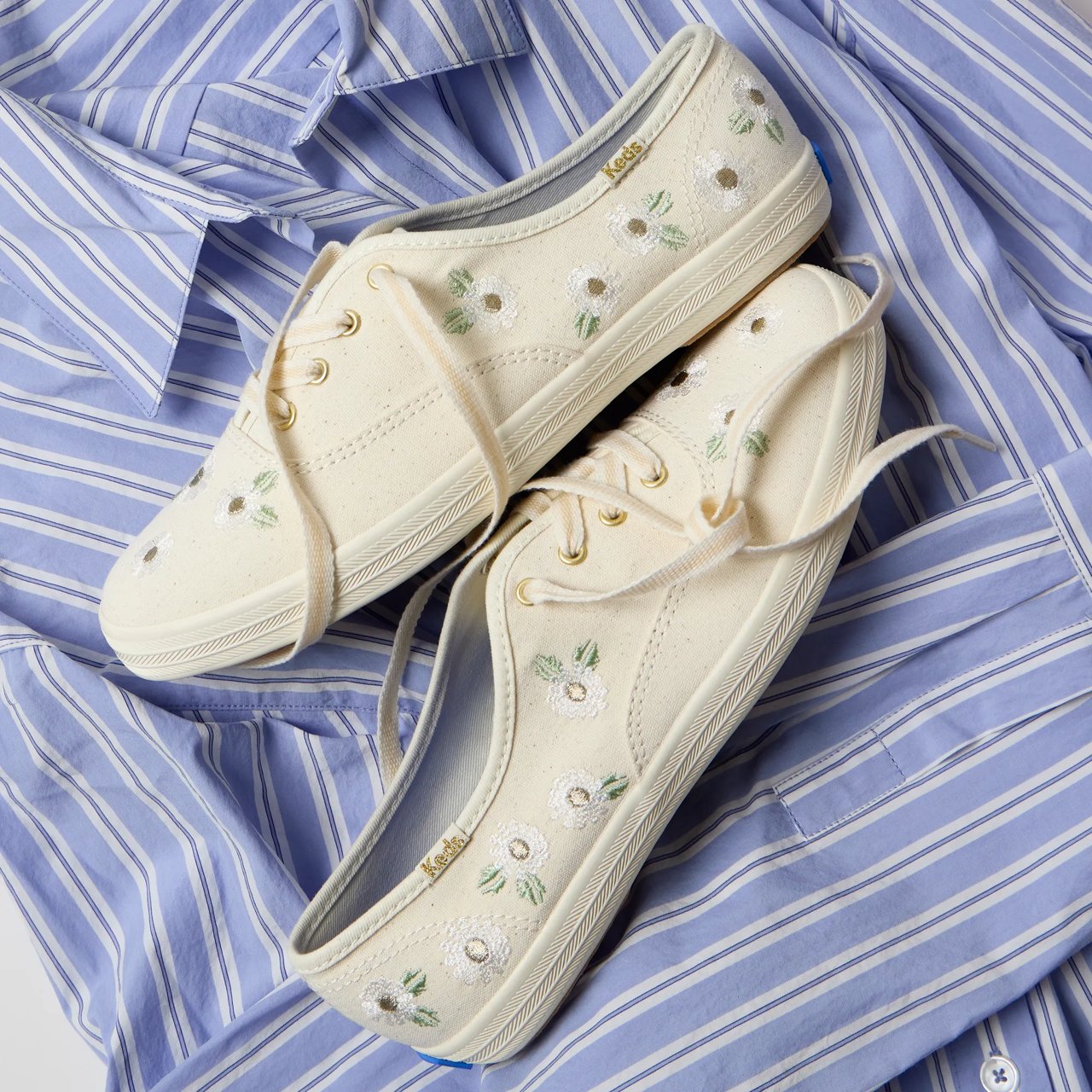 Champion Canvas Floral Embroidery Lace-Up