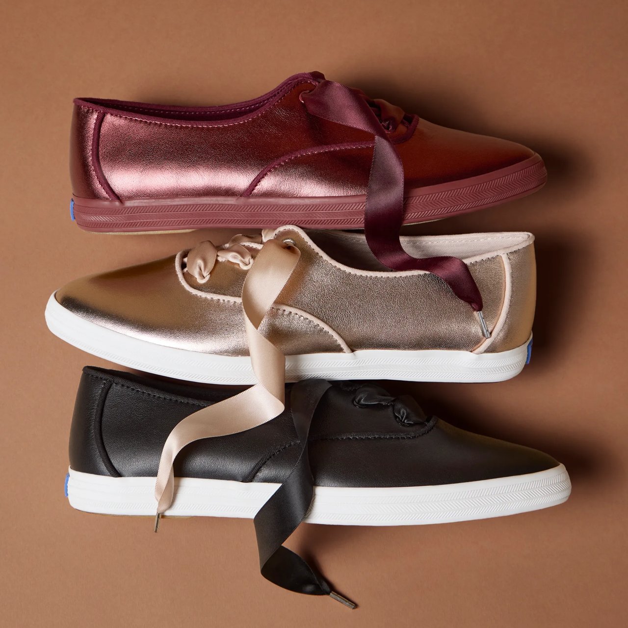 Champion Point Low Wave Metallic Leather Ballet Lace-Up