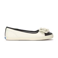 Maisie Ballet Toe Cap Leather Flower Applique Egret/Black view