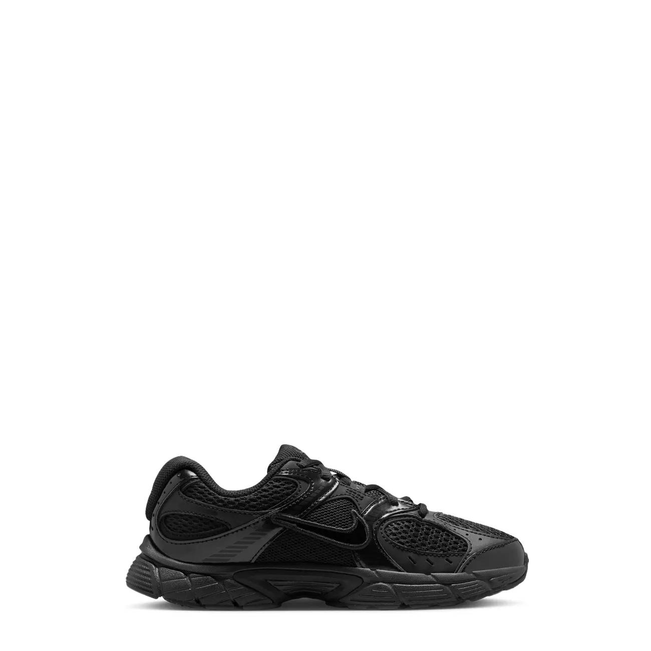 Nike Youth Boys' V5 RNR Running Shoe