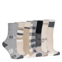 Women's 7 Days of Cozy Gift Box Set Blue Green view