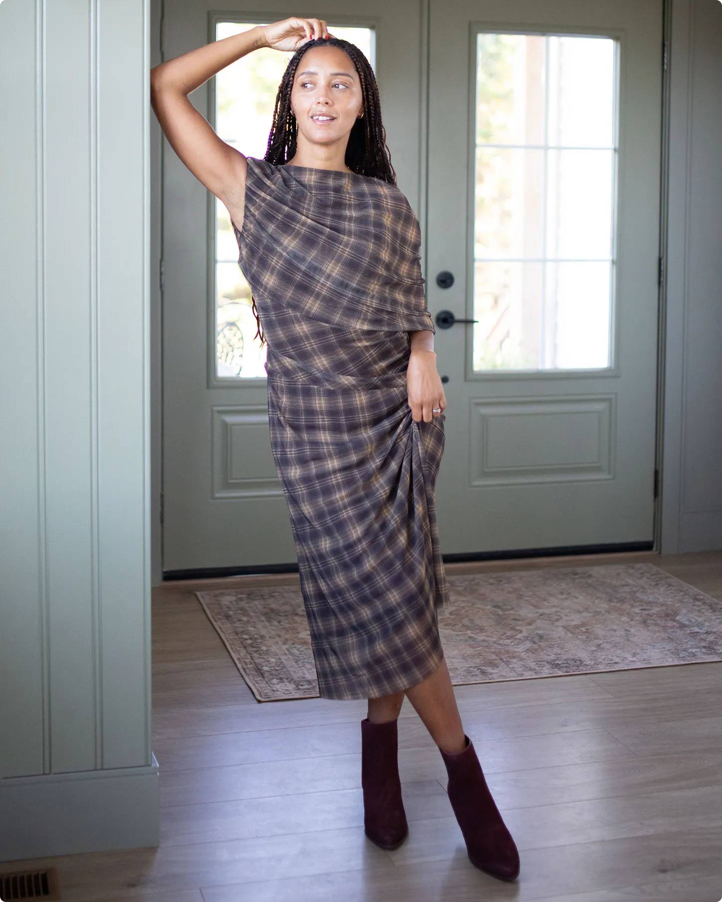 Influencer Filipa Jackson wearing booties