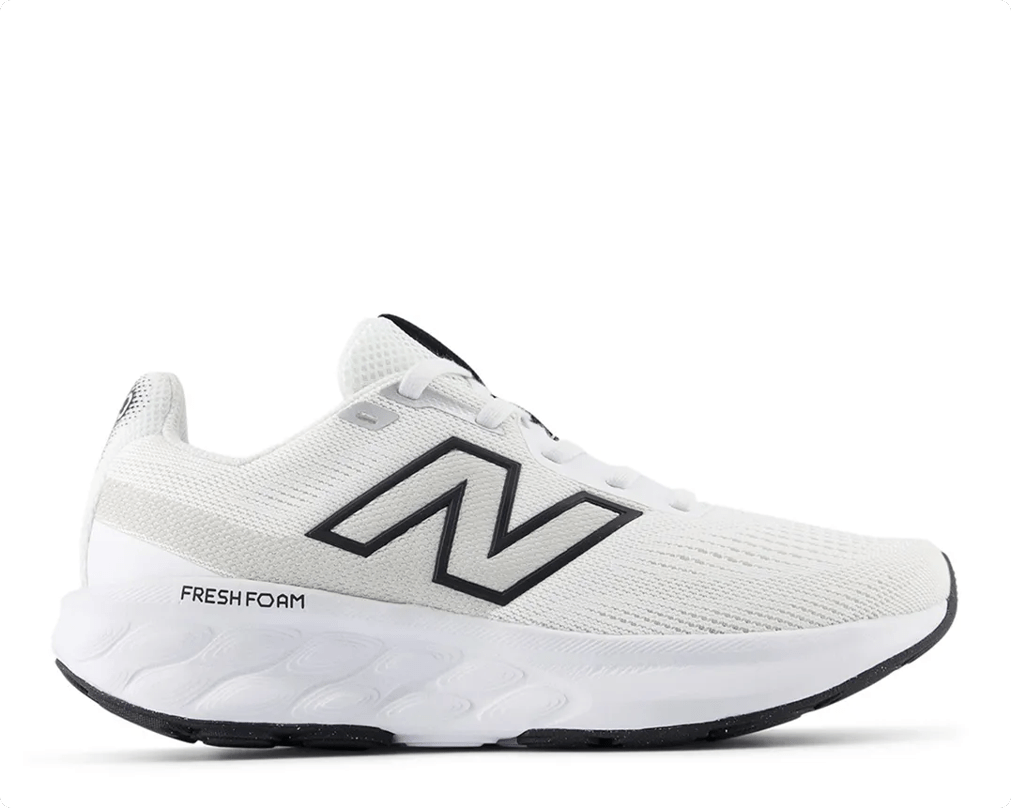 Featuring The New Balance Fresh Foam 520 v9 Running Shoe