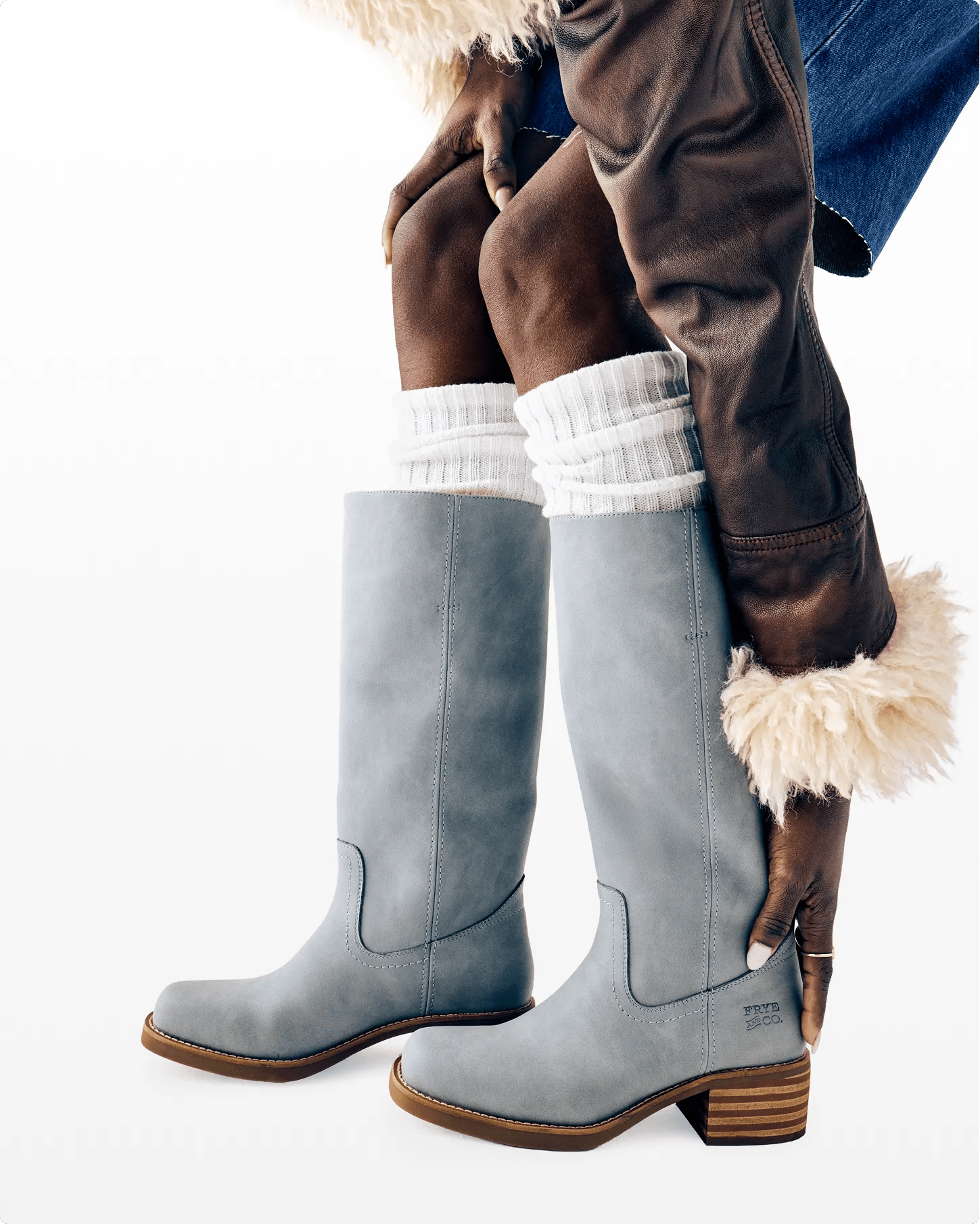 Featuring a model and 5 Nike sneakers.