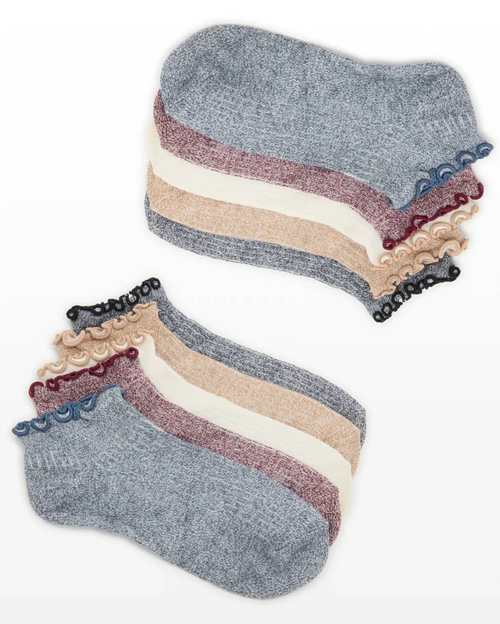 Click to shop women's no show & liner socks at DSW Designer Shoe Warehouse.