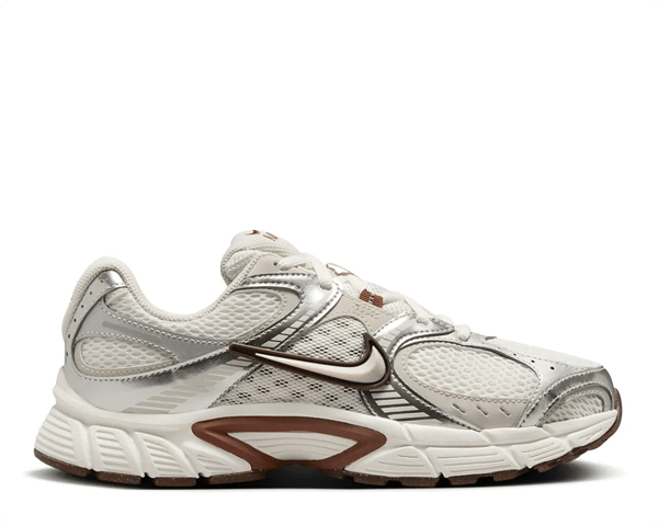 Nike V5 RNR Sneaker 589273