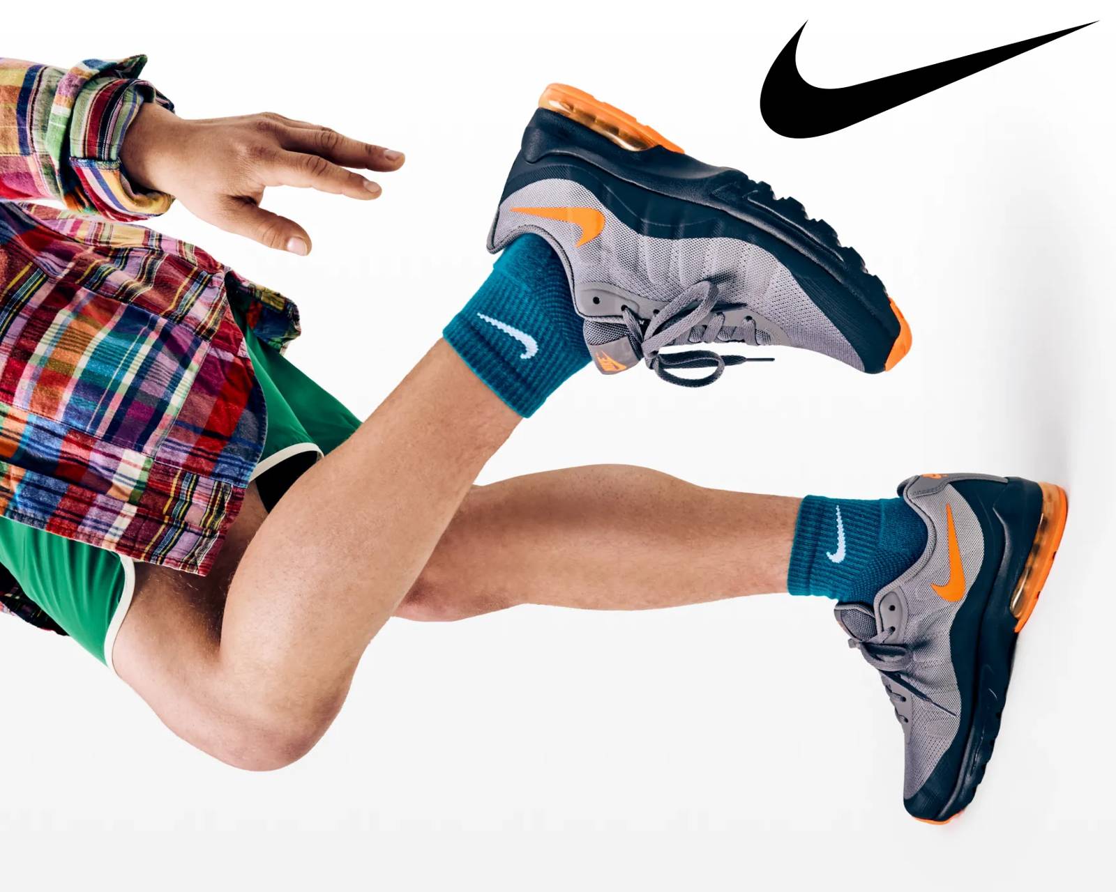 Shop womens nike shoes at DSW