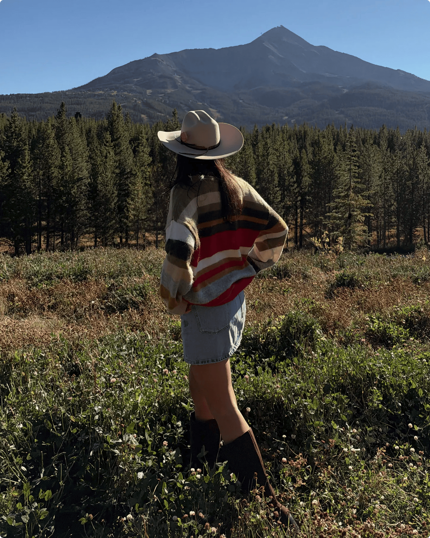 Featuring Barbarah William wearing brown studded clogs.