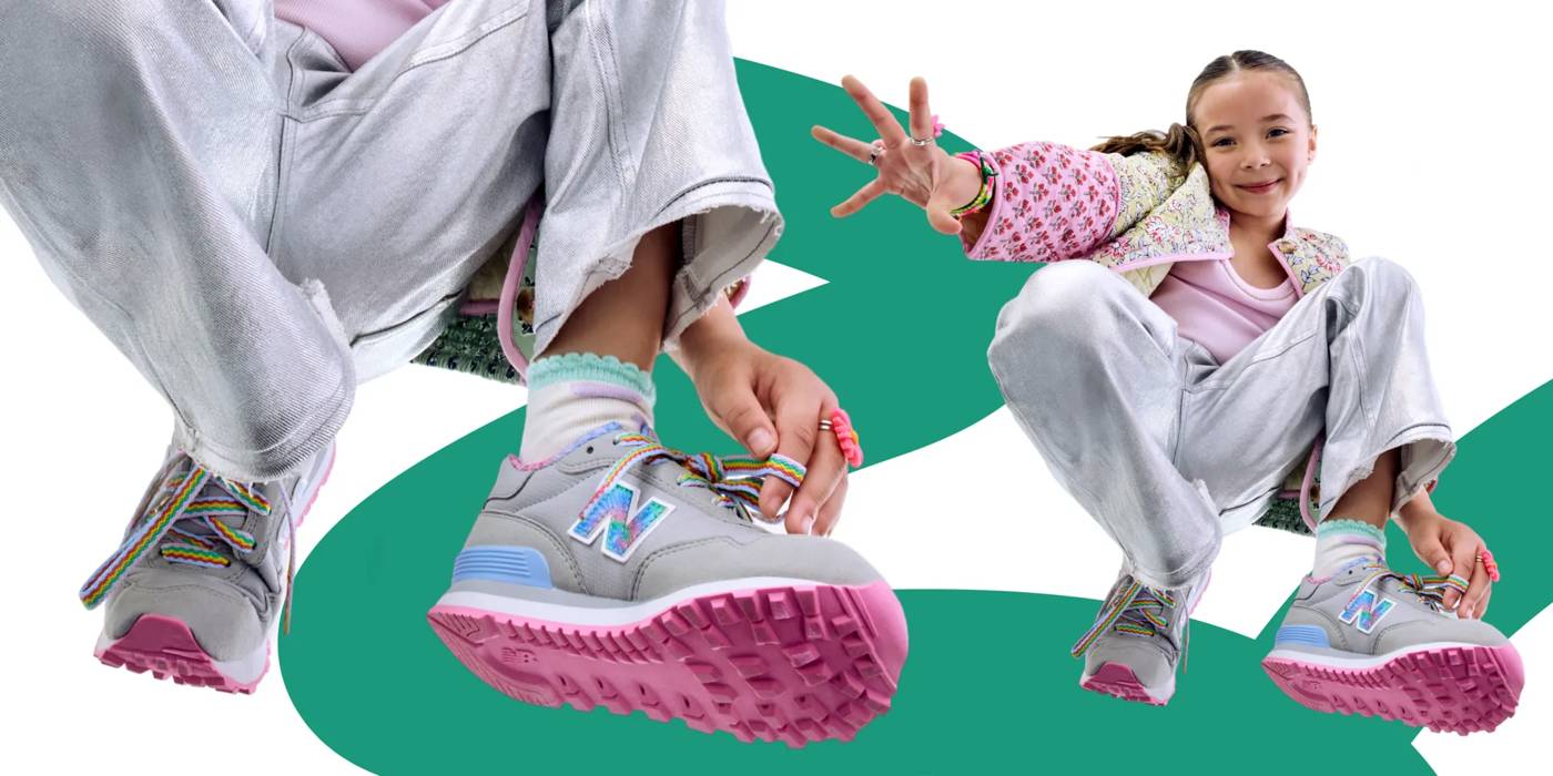 Kid wearing New Balance 515 Sneakers with colorful laces 598073.
