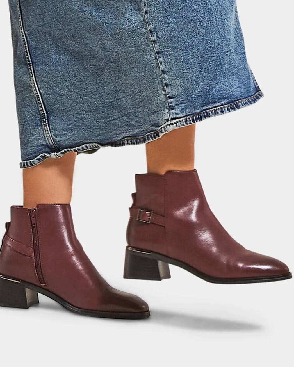 Ankle Boots & Booties