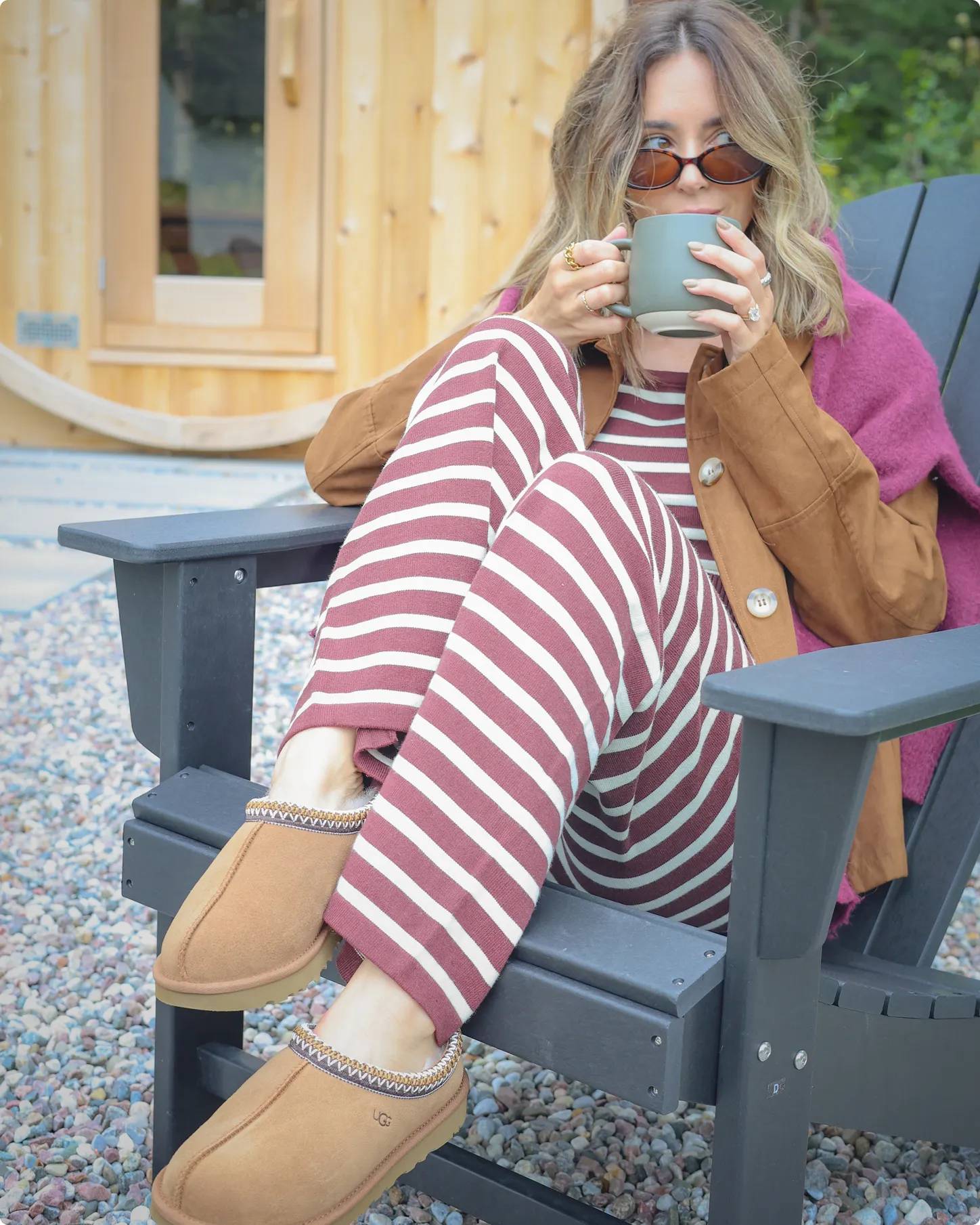 Influencer Sara Ballantyne in tan UGG slippers