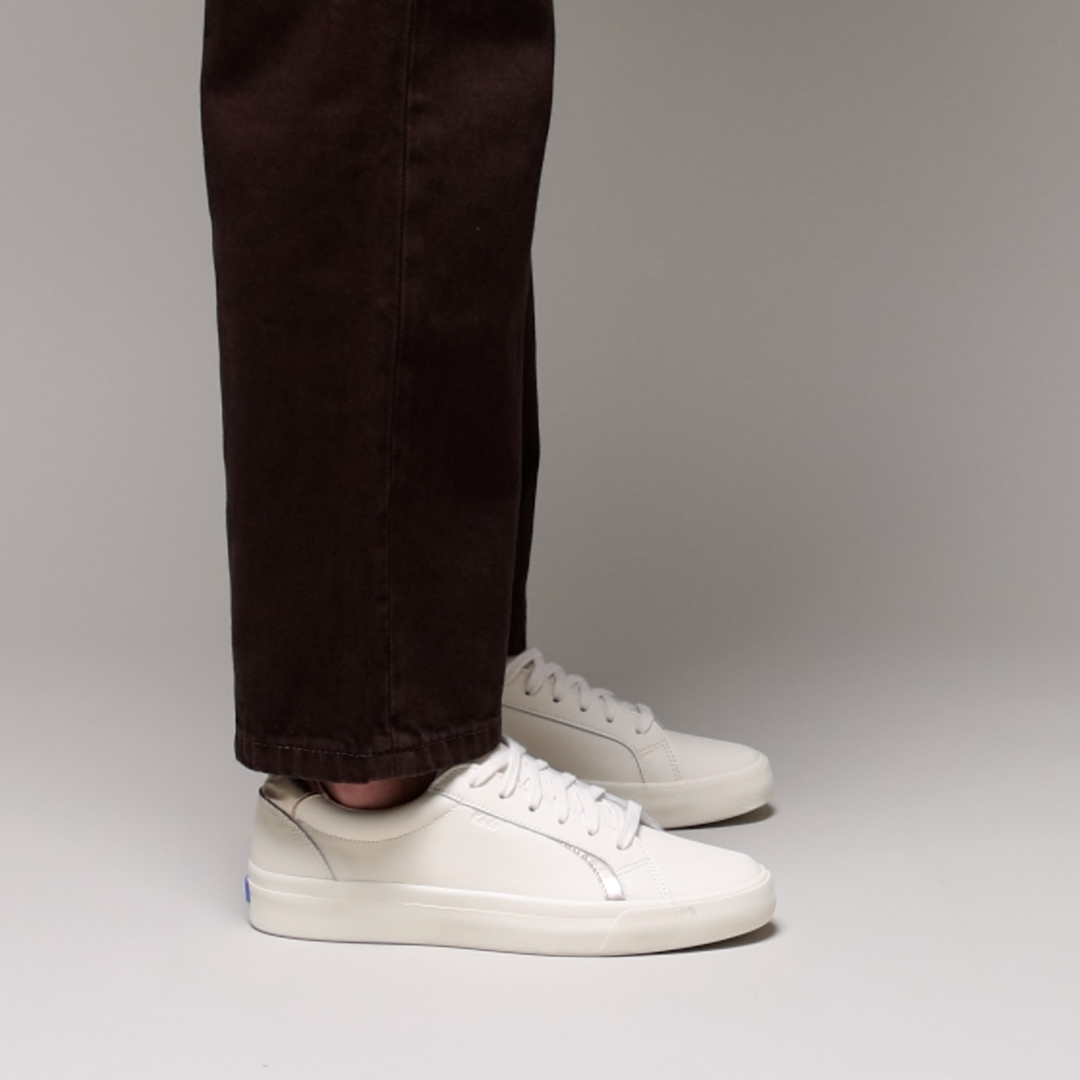 Pursuit Leather Lace Up